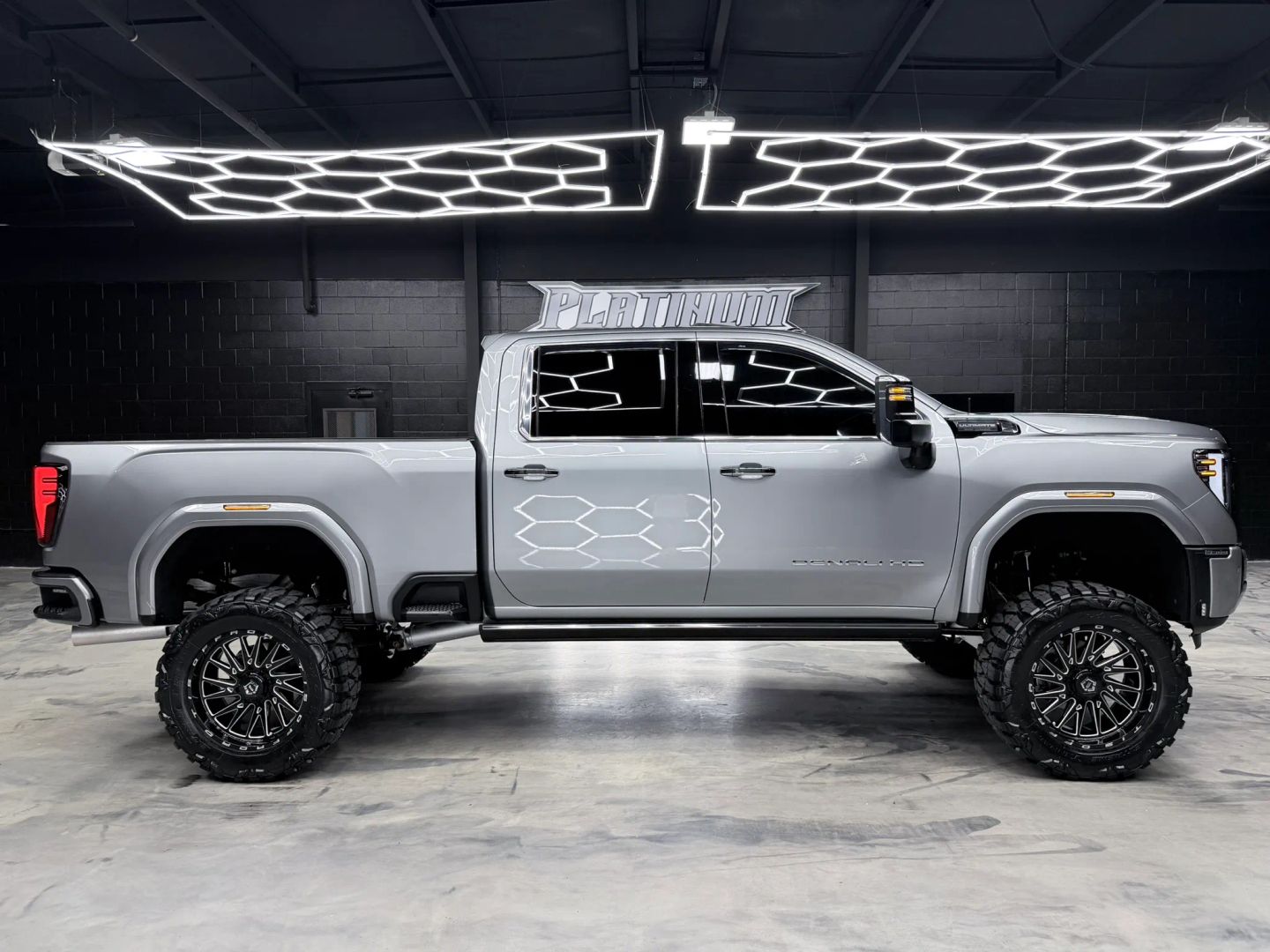 gmc sierra 2500hd 2024 1GT49XEY9RF315047 image gmc sierra 2500hd 2024 1GT49XEY9RF315047 image